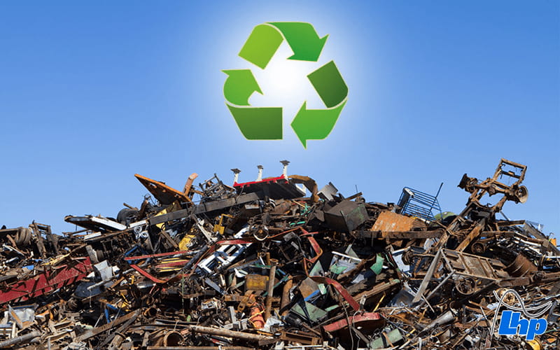Tái chế thép xây dựng giúp giảm thiểu số lượng bãi rác kim loại